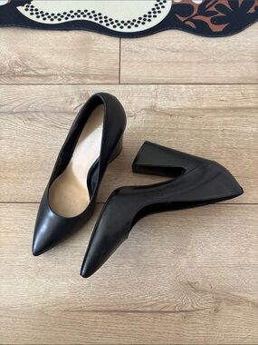 Nine West Black Pointed Toe Block Heel Pumps
